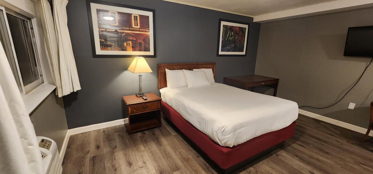 Nashoba Valley Inn & Suites Ayer Eksteriør bilde