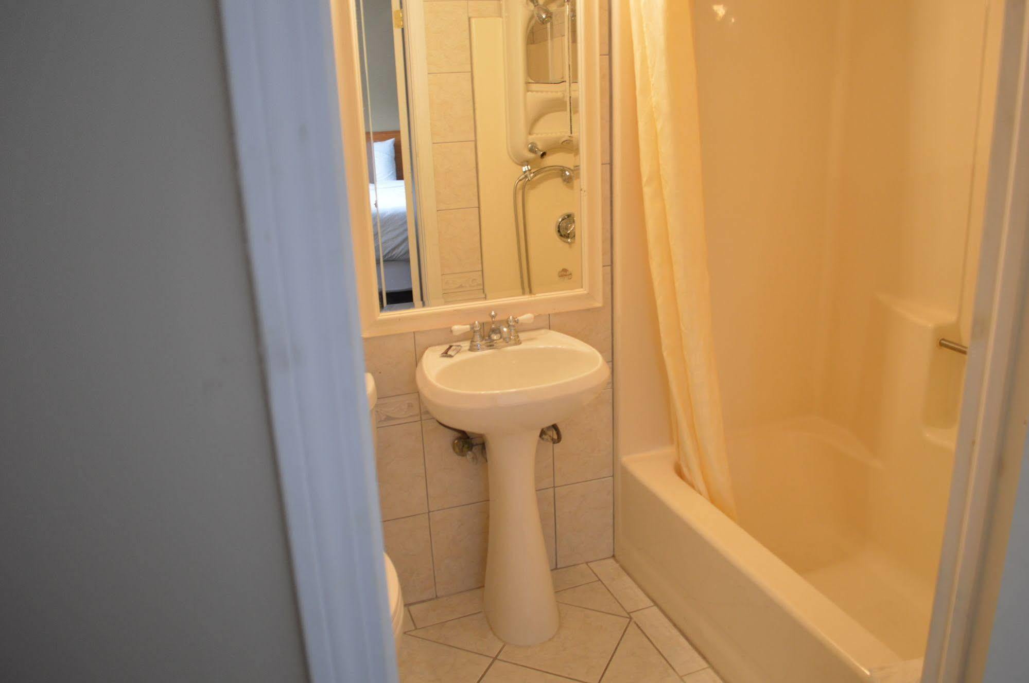 Nashoba Valley Inn & Suites Ayer Eksteriør bilde