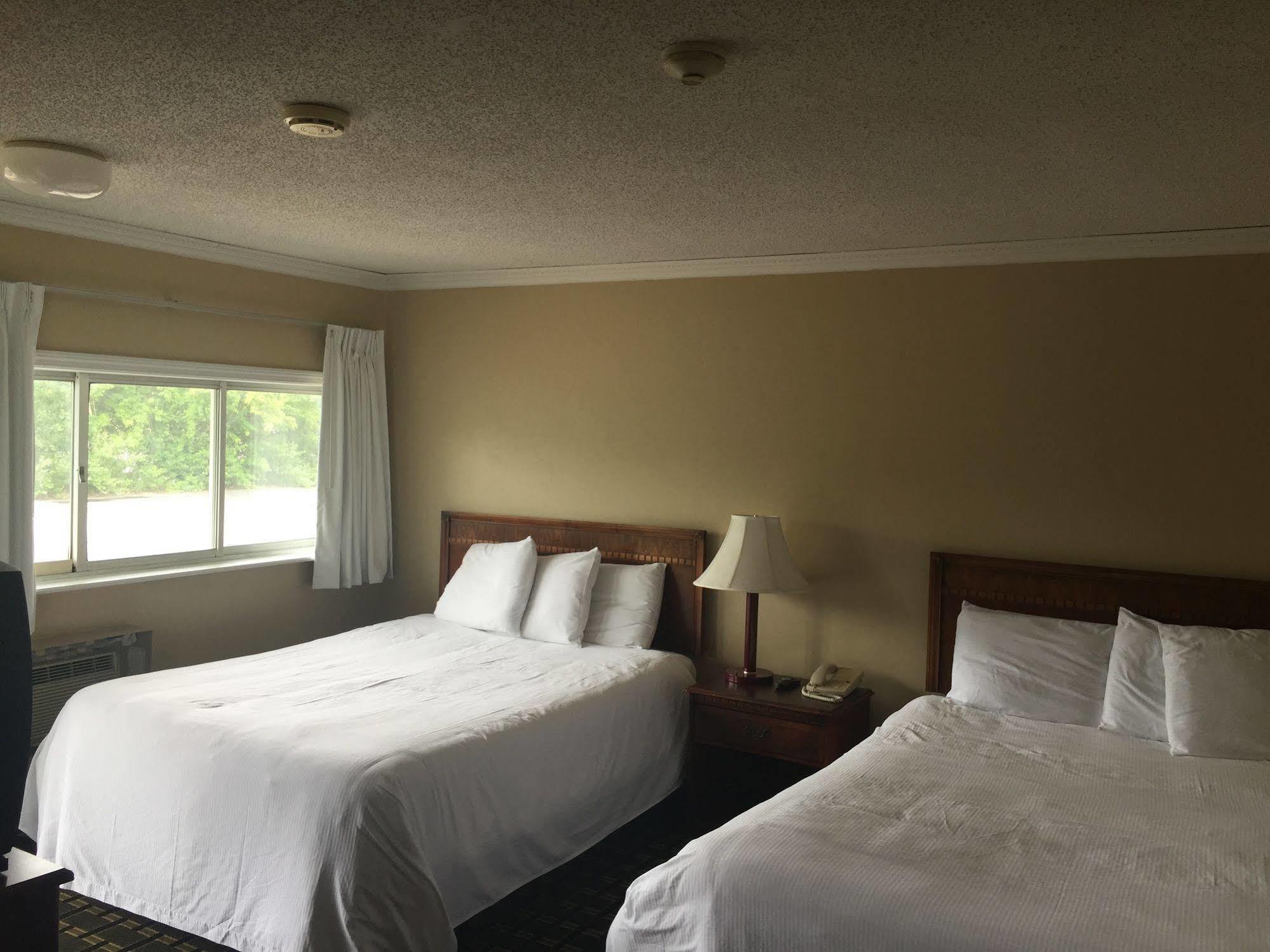 Nashoba Valley Inn & Suites Ayer Eksteriør bilde