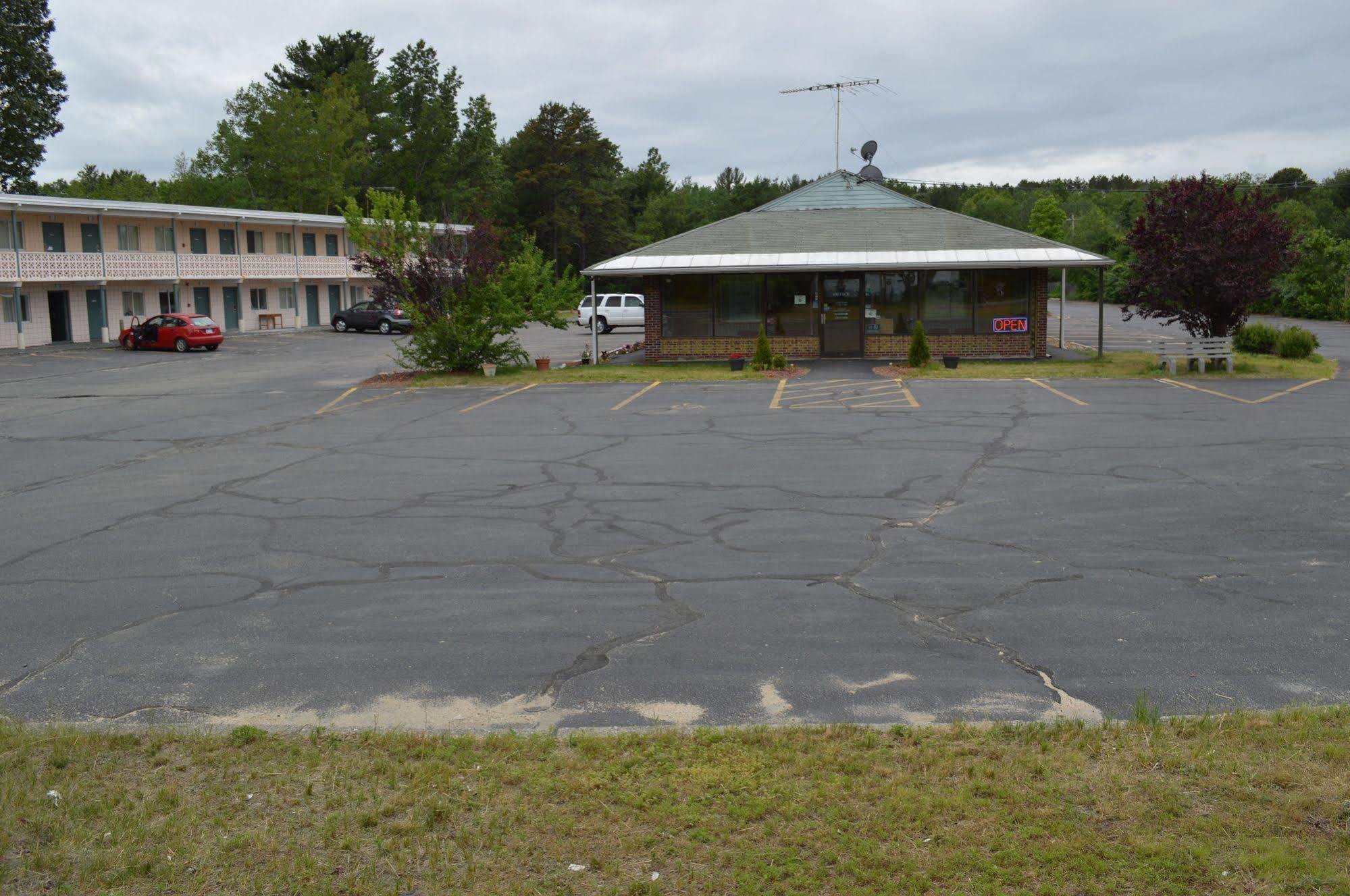 Nashoba Valley Inn & Suites Ayer Eksteriør bilde